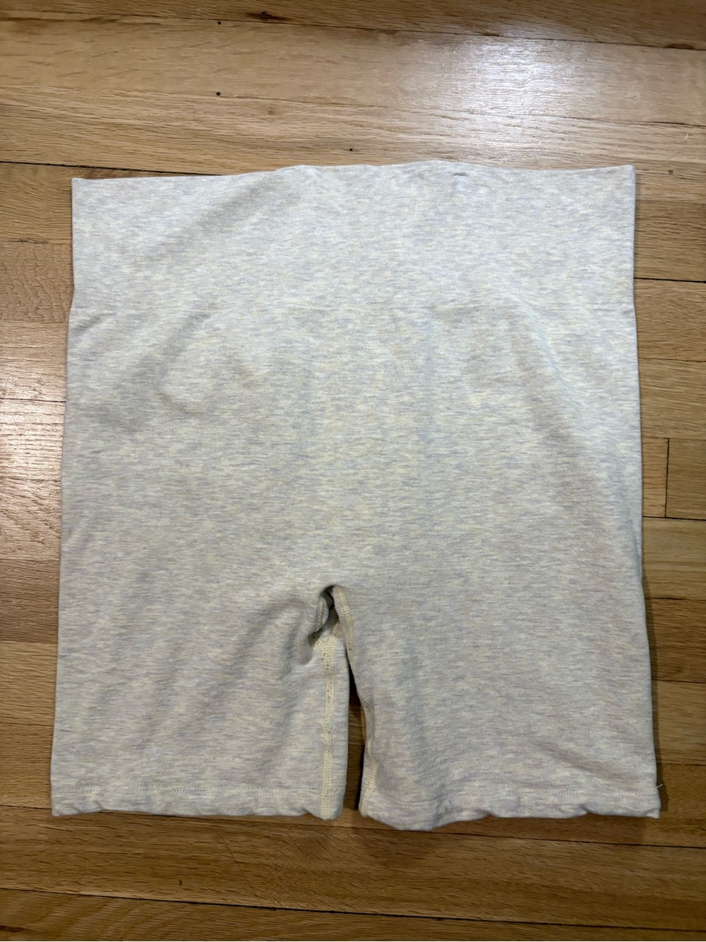 Kindred Bravely Sublime Maternity & Postpartum Biker Shorts oatmeal heather L